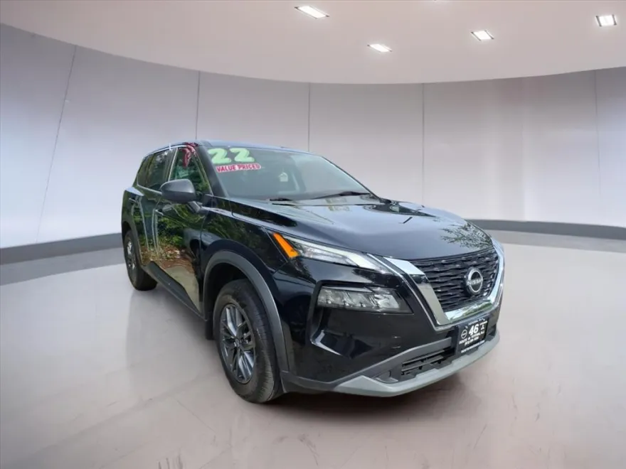 2022 Nissan Rogue S photo 1