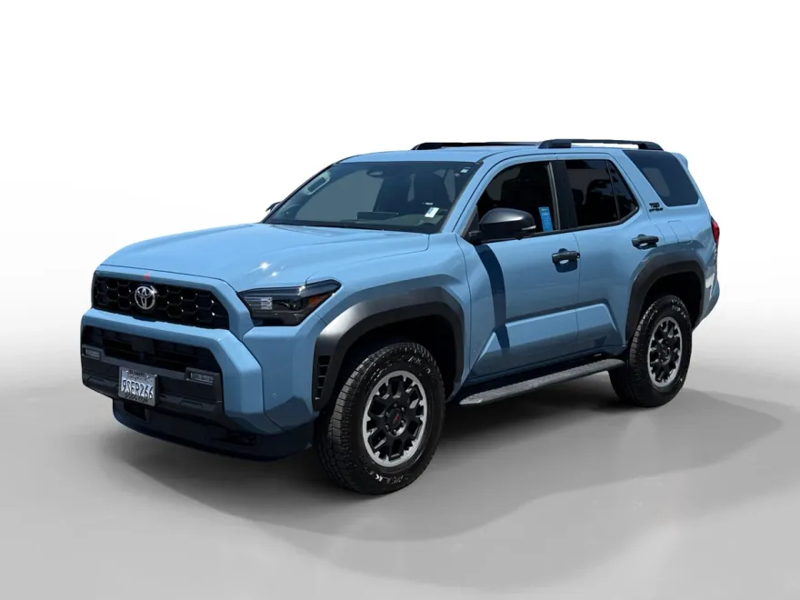 2025 Toyota 4Runner TRD Off-Road photo 1