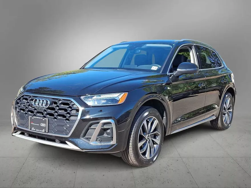 2022 Audi Q5 S line Premium Plus photo 1