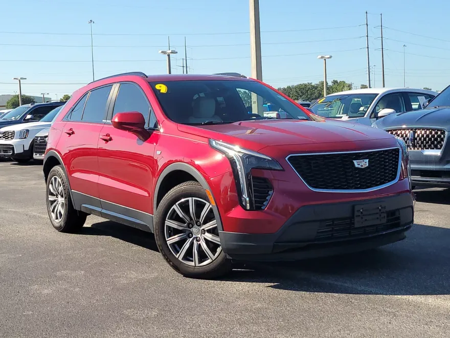 2019 Cadillac XT4 Sport photo 1