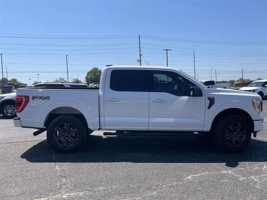 2021 Ford F-150 XLT photo 1