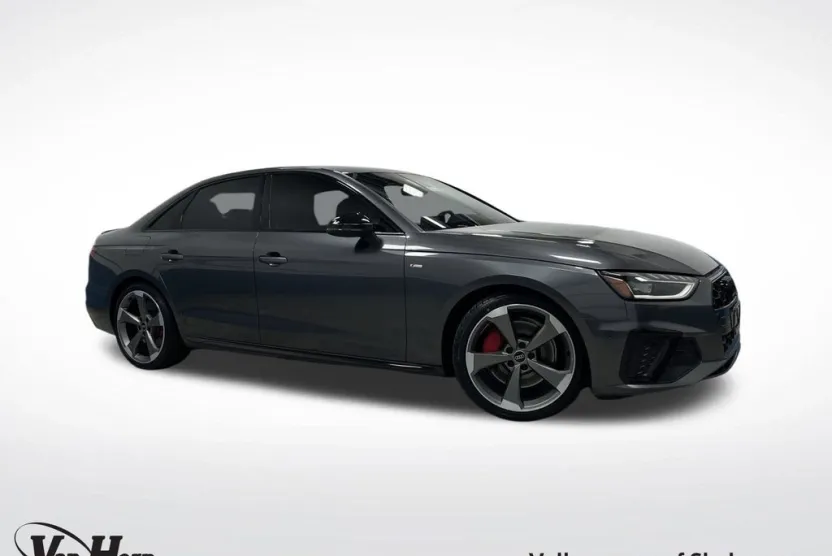 2024 Audi A4 45 S line Premium photo 1