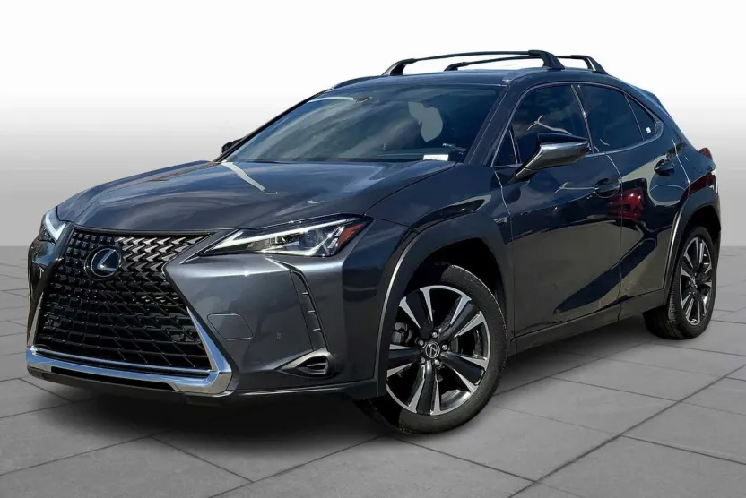 2022 Lexus UX 200 photo 1