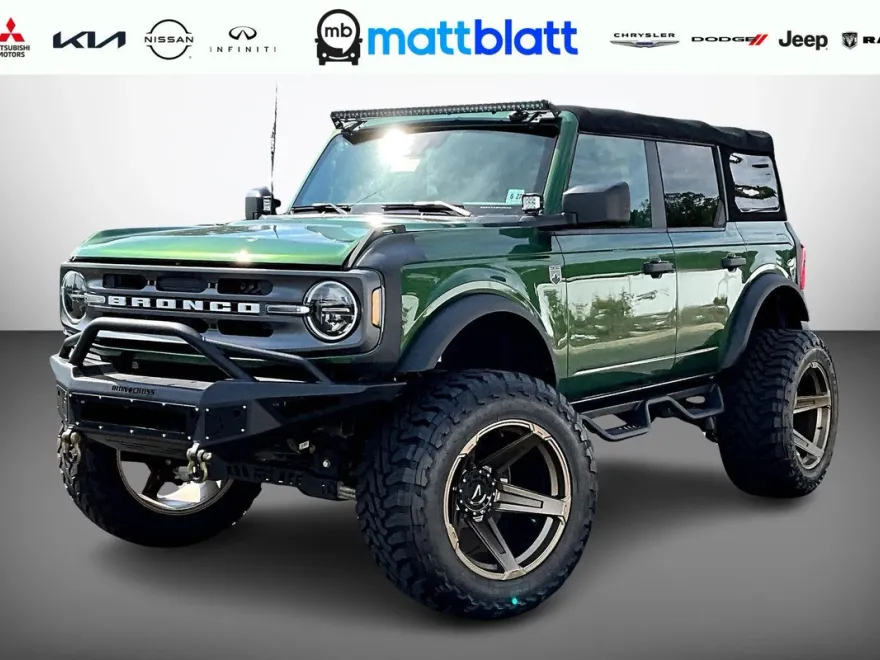 2022 Ford Bronco Big Bend photo 1