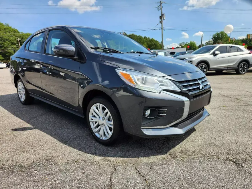 2024 Mitsubishi Mirage G4 SE photo 1