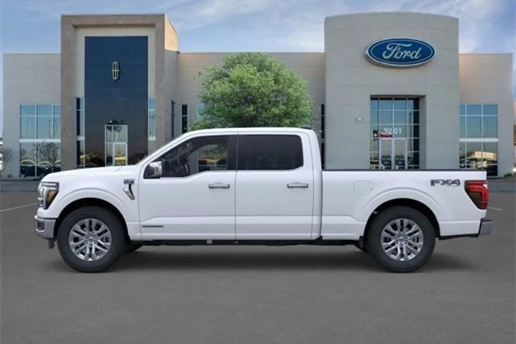 2025 Ford F-150 Lariat photo 1