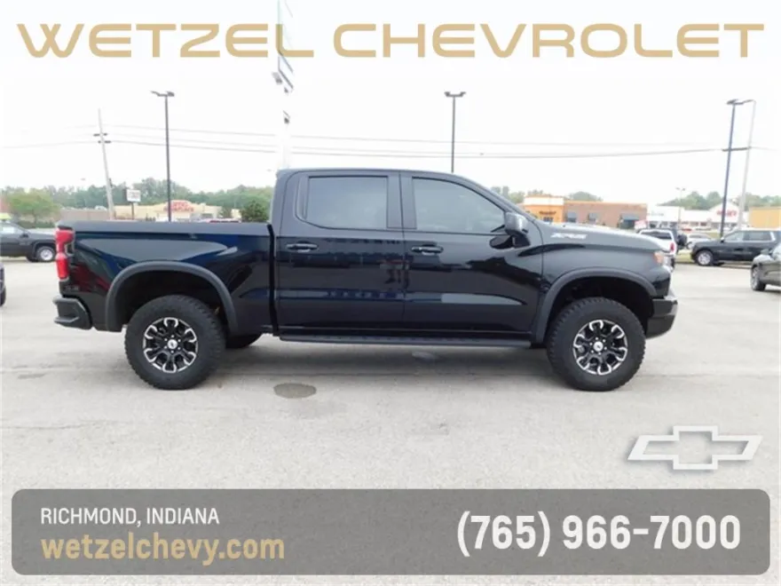 2025 Chevrolet Silverado 1500 ZR2 photo 1