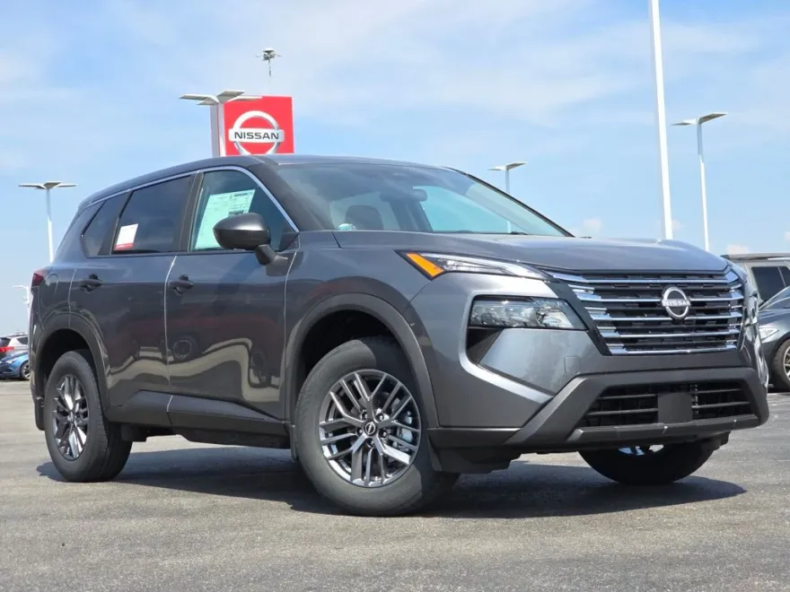 2026 Nissan Rogue S photo 1