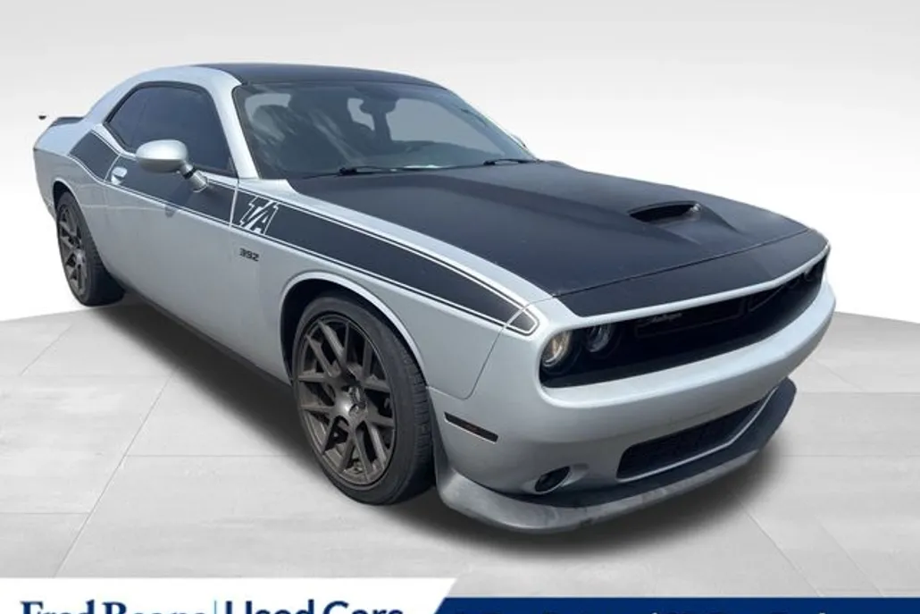 2020 Dodge Challenger R/T Scat Pack photo 1