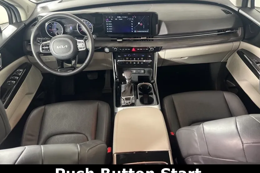 2023 Kia Carnival EX photo 1