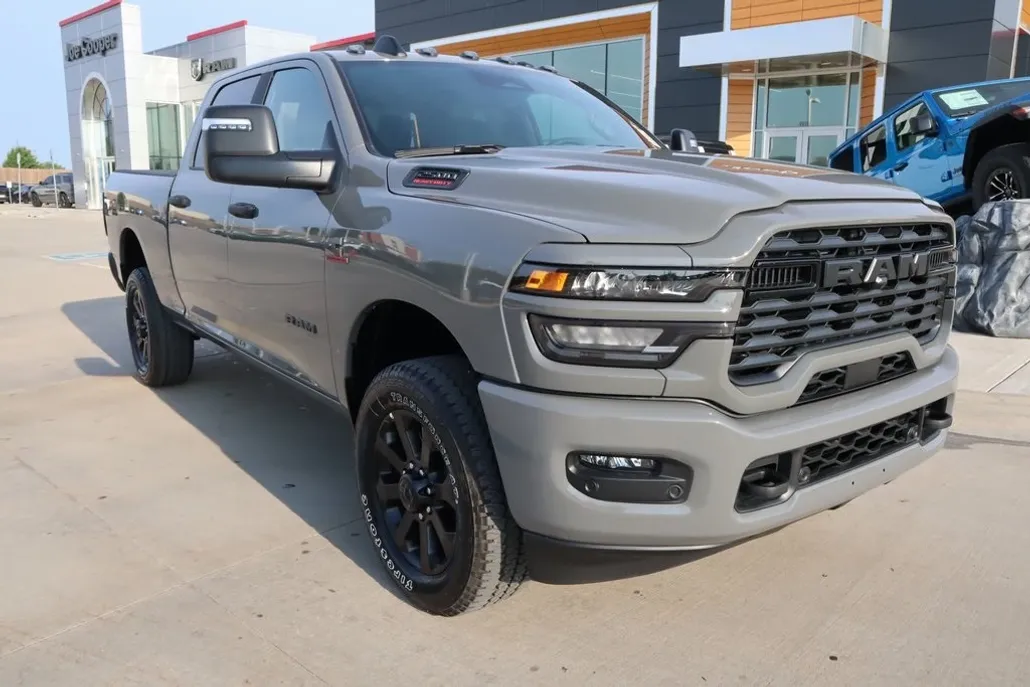 2026 Ram 2500 Big Horn photo 1