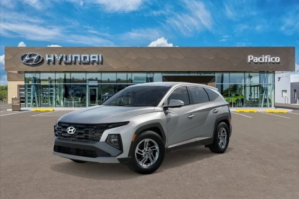 2025 Hyundai Tucson SE photo 1