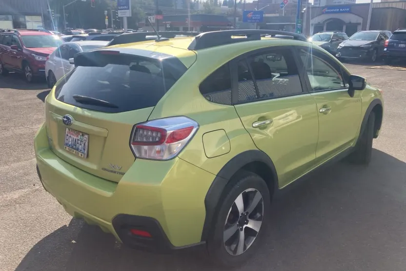 2015 Subaru Crosstrek Hybrid Touring photo 1