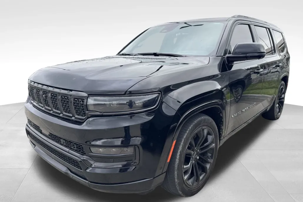 2023 Jeep Grand Wagoneer III Obsidian photo 1