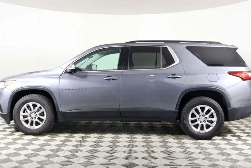 2020 Chevrolet Traverse photo 1