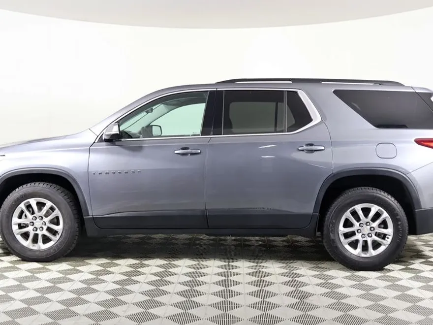 2020 Chevrolet Traverse photo 1