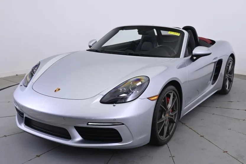 2018 Porsche Boxster S photo 1