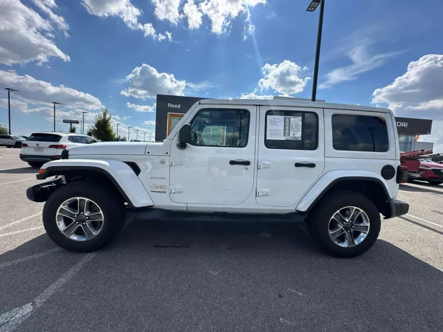 2021 Jeep Wrangler Unlimited Sahara photo 1