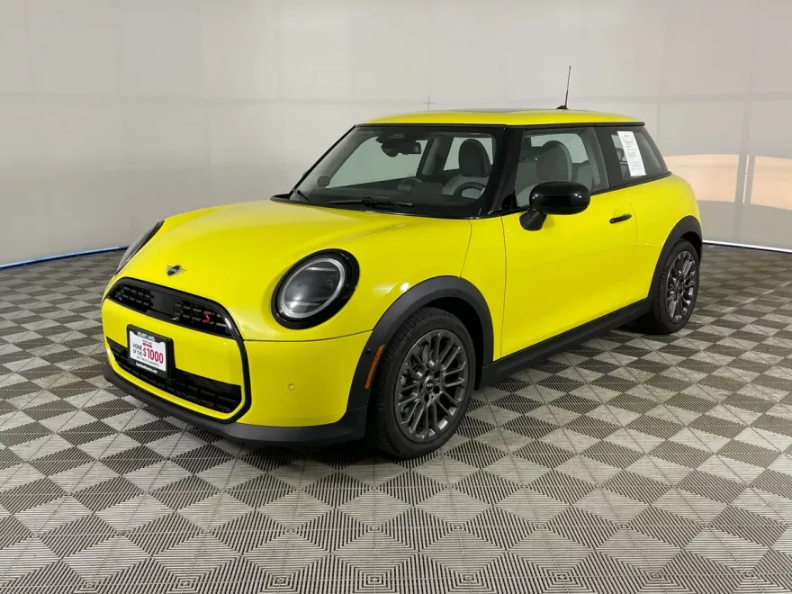 2025 Mini Cooper 2 Door Hardtop S photo 1