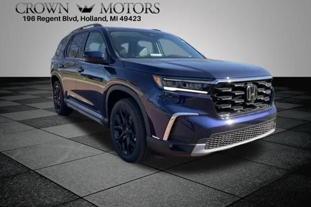 2025 Honda Pilot Touring photo 1
