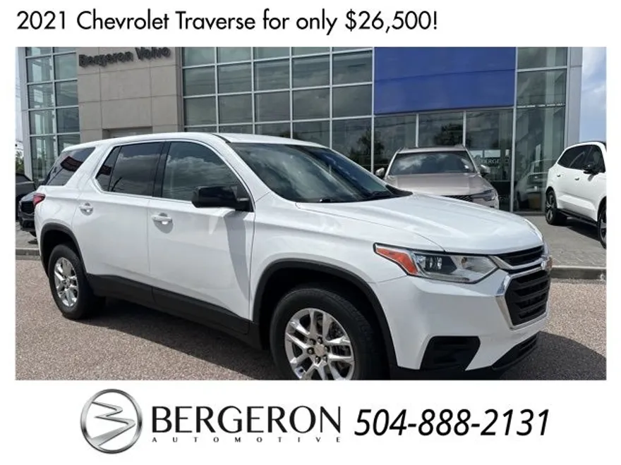 2021 Chevrolet Traverse LS photo 1