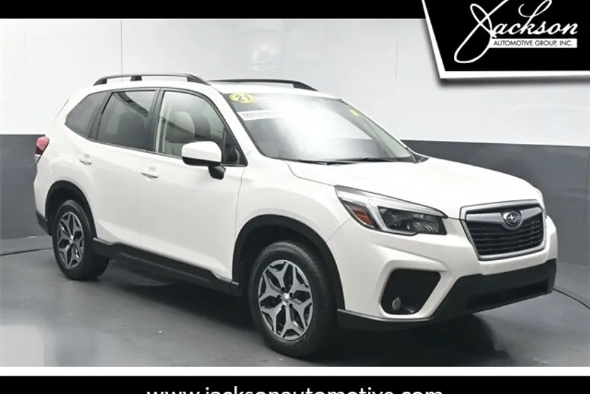 2021 Subaru Forester Premium photo 1
