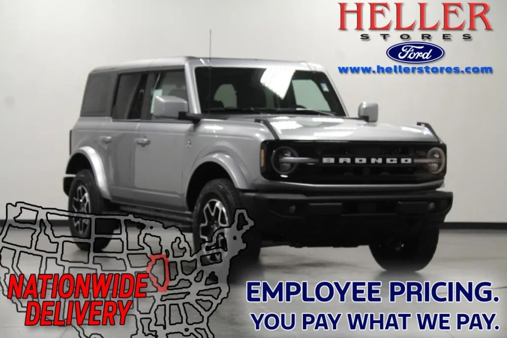 2024 Ford Bronco Outer Banks photo 1