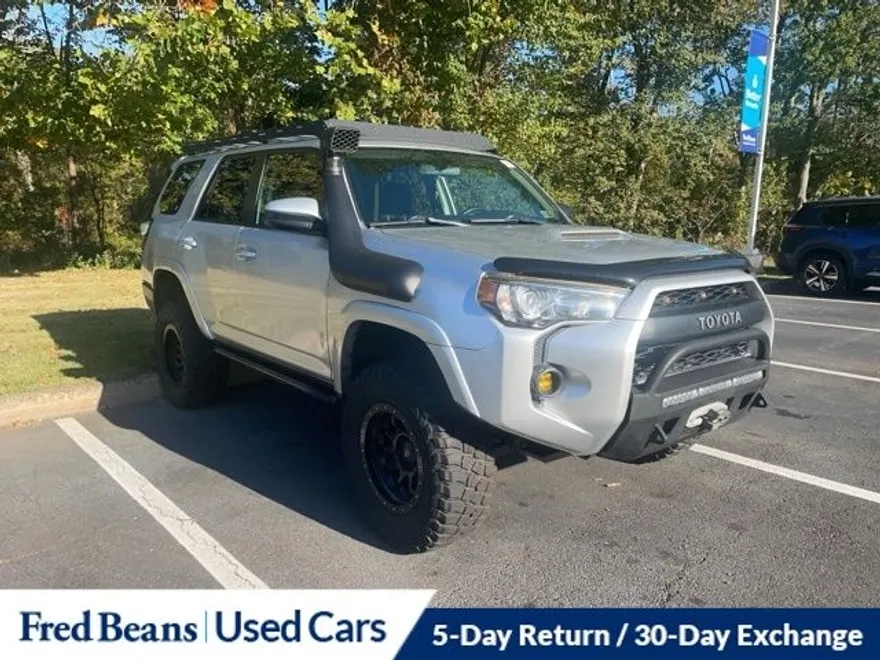 2014 Toyota 4Runner Trail photo 1