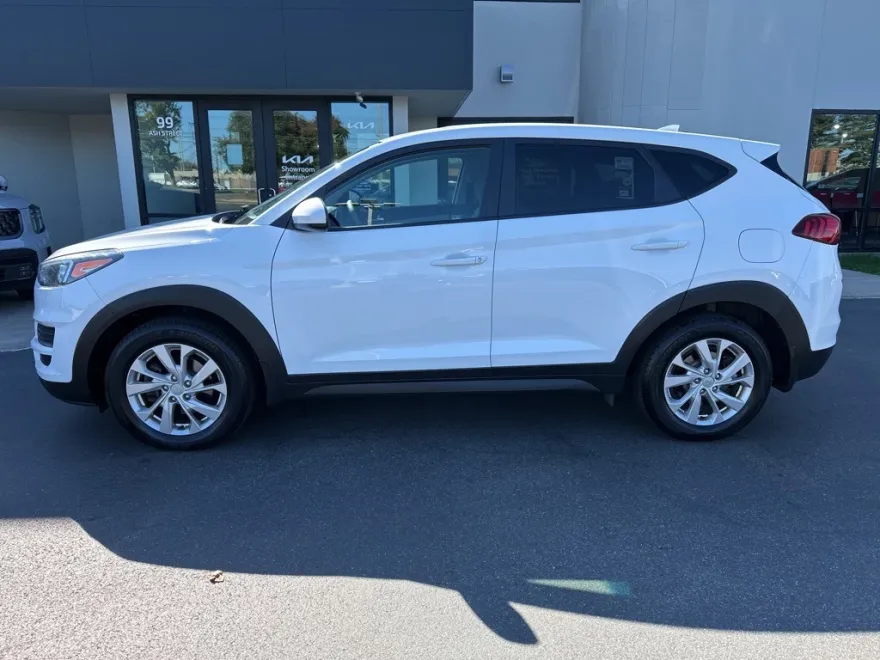 2019 Hyundai Tucson SE photo 1