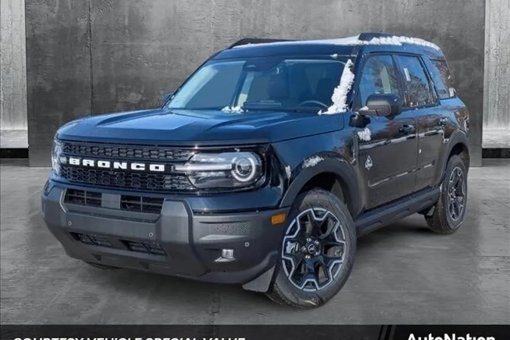 2025 Ford Bronco Sport Outer Banks photo 1