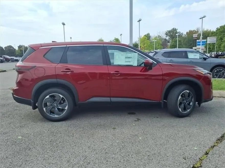 2026 Nissan Rogue SV photo 1
