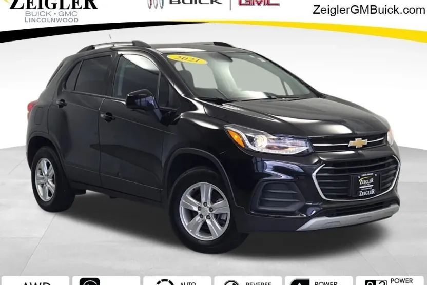 2021 Chevrolet Trax LT photo 1