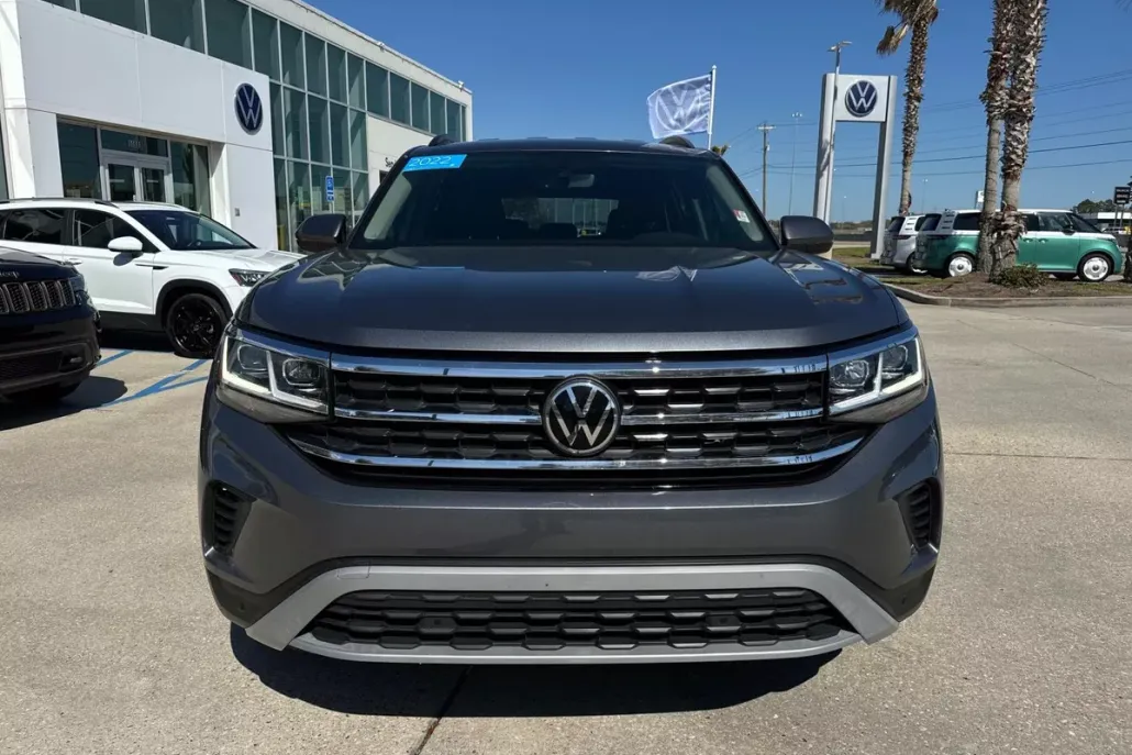 2022 Volkswagen Atlas V6 SE Technology photo 1