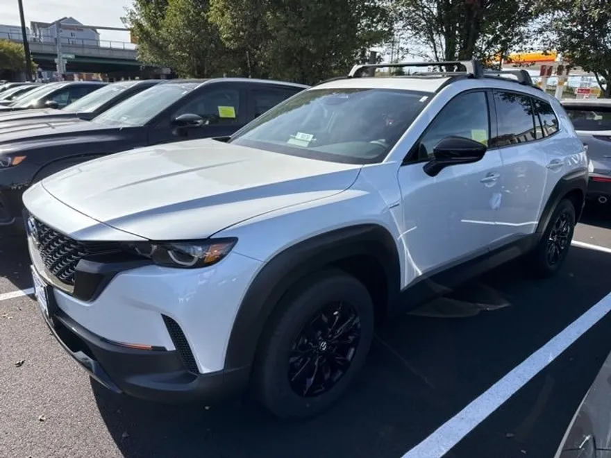 2025 Mazda CX-50 Premium photo 1