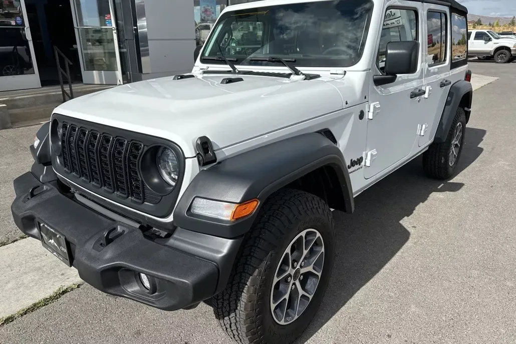 2024 Jeep Wrangler Sport S photo 1