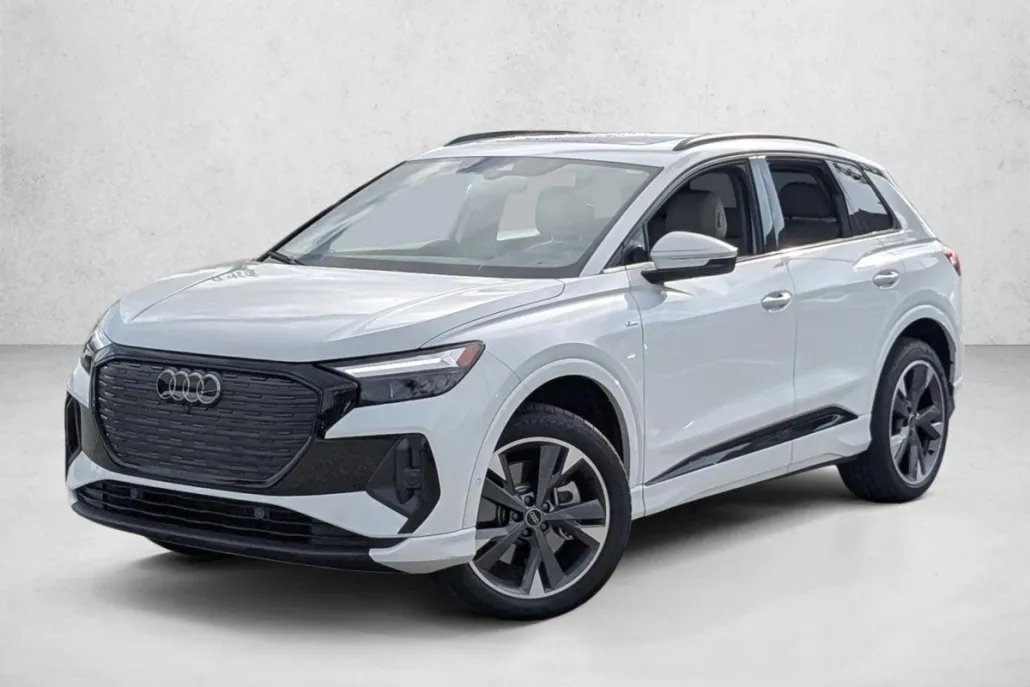 2023 Audi Q4 50 E-tron Premium Plus photo 1