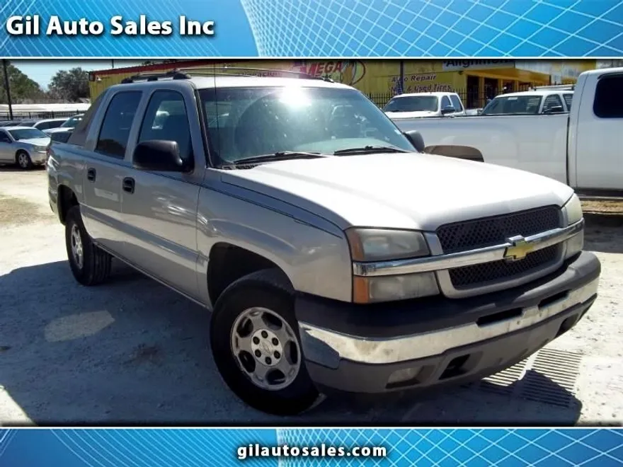 2005 Chevrolet Avalanche LS photo 1
