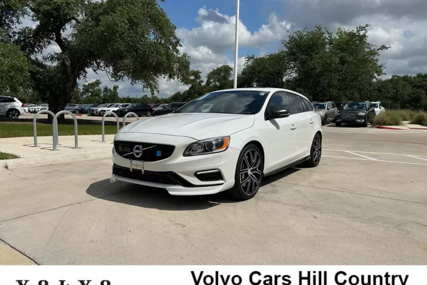 2018 Volvo V60 Polestar photo 1