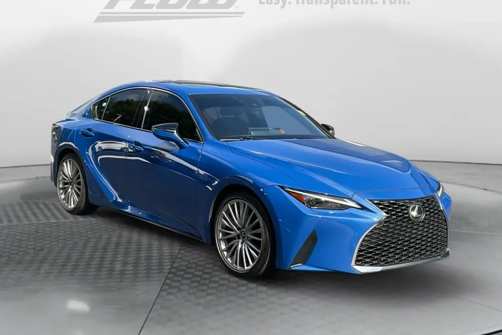 2023 Lexus IS 300 photo 1