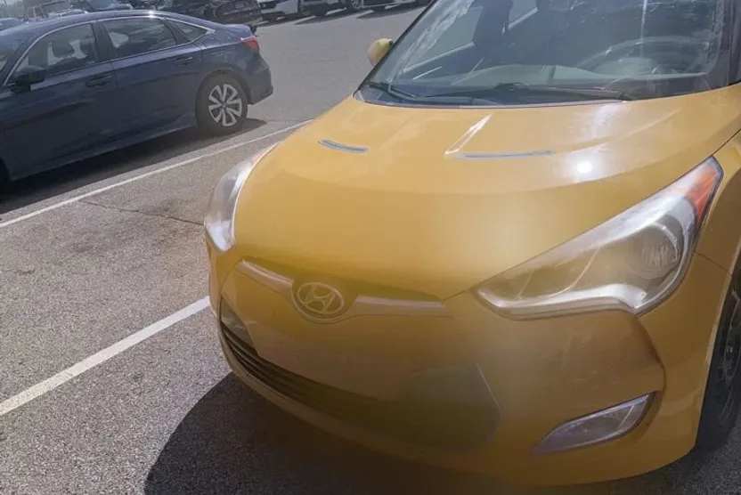 2012 Hyundai Veloster Base photo 1