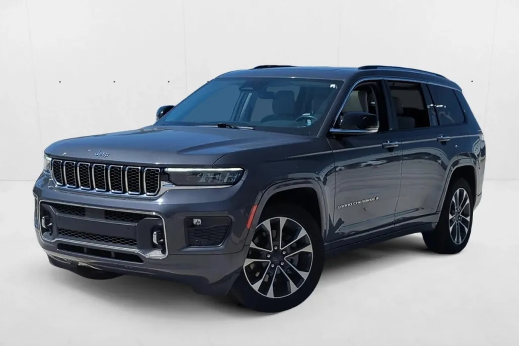 2021 Jeep Grand Cherokee Overland Sport photo 1