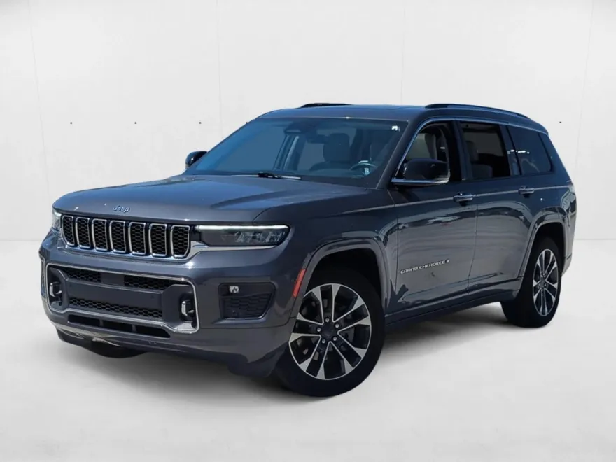 2021 Jeep Grand Cherokee Overland Sport photo 1