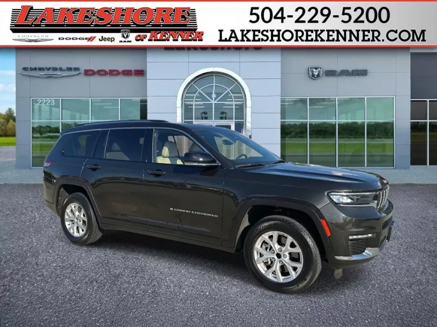 2023 Jeep Grand Cherokee Limited photo 1