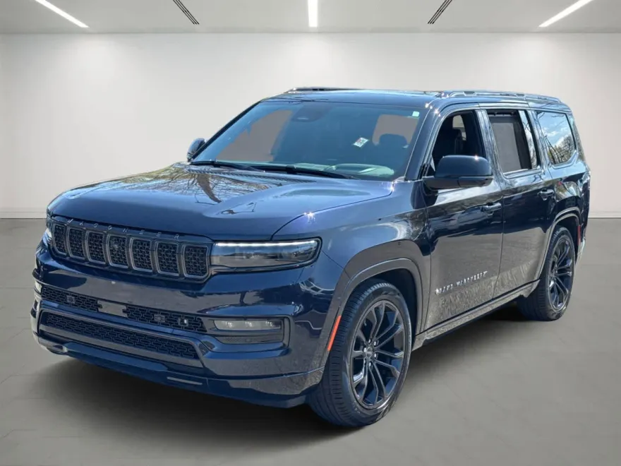 2024 Jeep Grand Wagoneer II photo 1