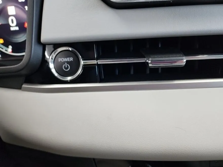 2023 Mitsubishi Outlander PHEV SEL photo 1