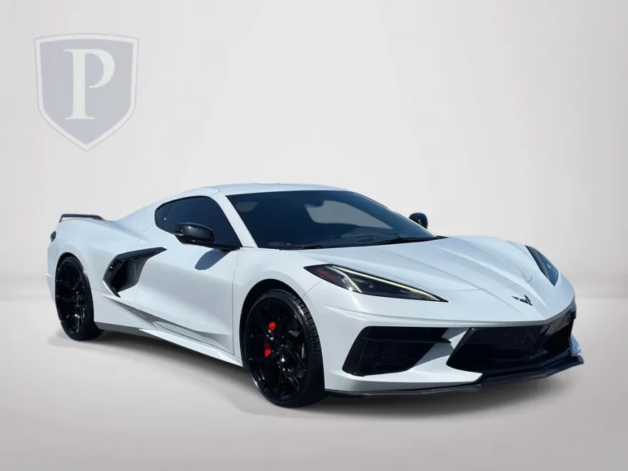 2020 Chevrolet Corvette Stingray 2LT photo 1