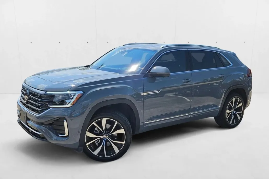 2024 Volkswagen Atlas Cross Sport SEL Premium R-Line photo 1