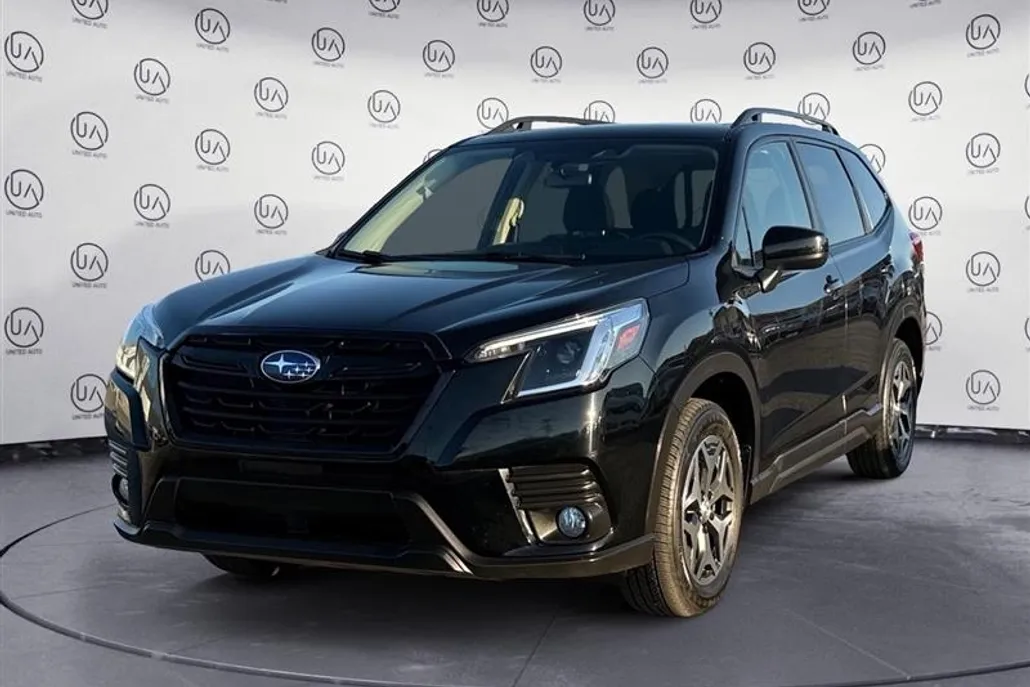 2022 Subaru Forester Premium photo 1