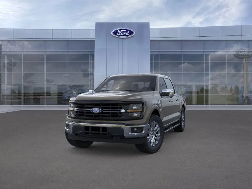 2025 Ford F-150 XLT photo 1