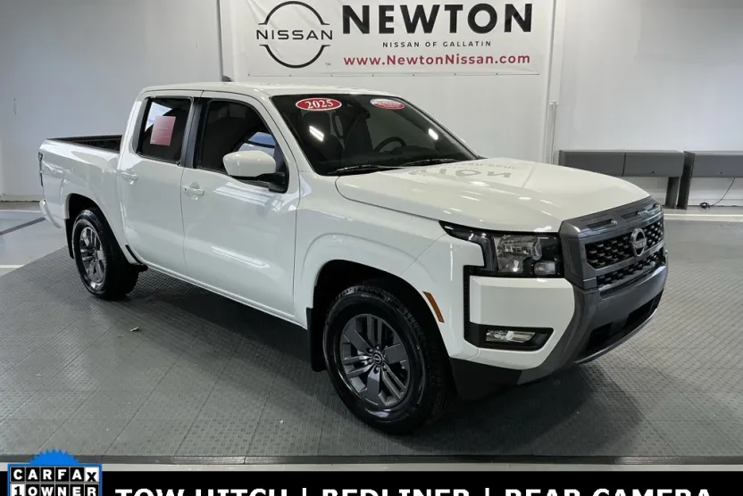 2025 Nissan Frontier SV photo 1